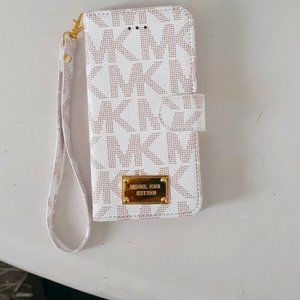 Michael Kors Cell Phone Wristlet case Wallet